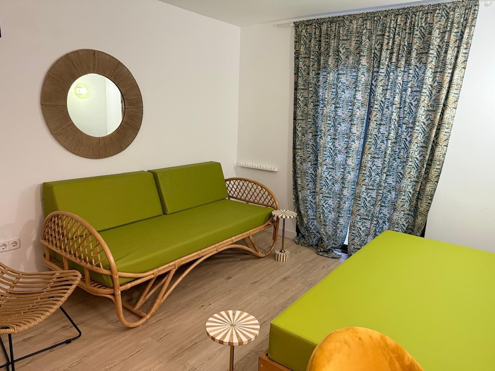 Poniente Playa Apartments 34/53