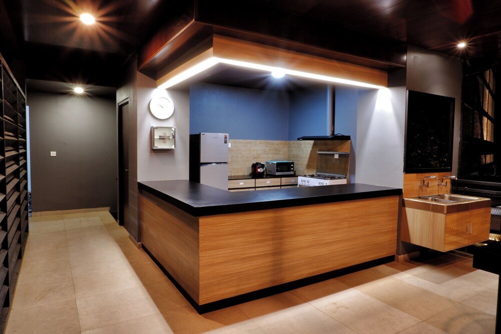 Guest House 555 NKI 5/50