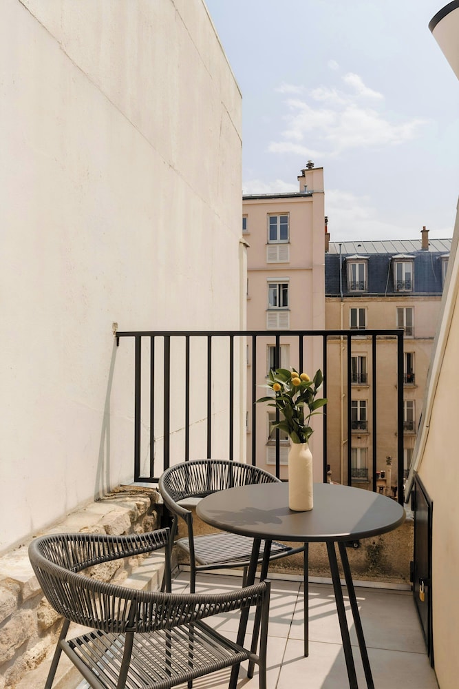 Quintinie Hotel 15th Arrondissement, Sonder by Marriott Bonvoy 40/50