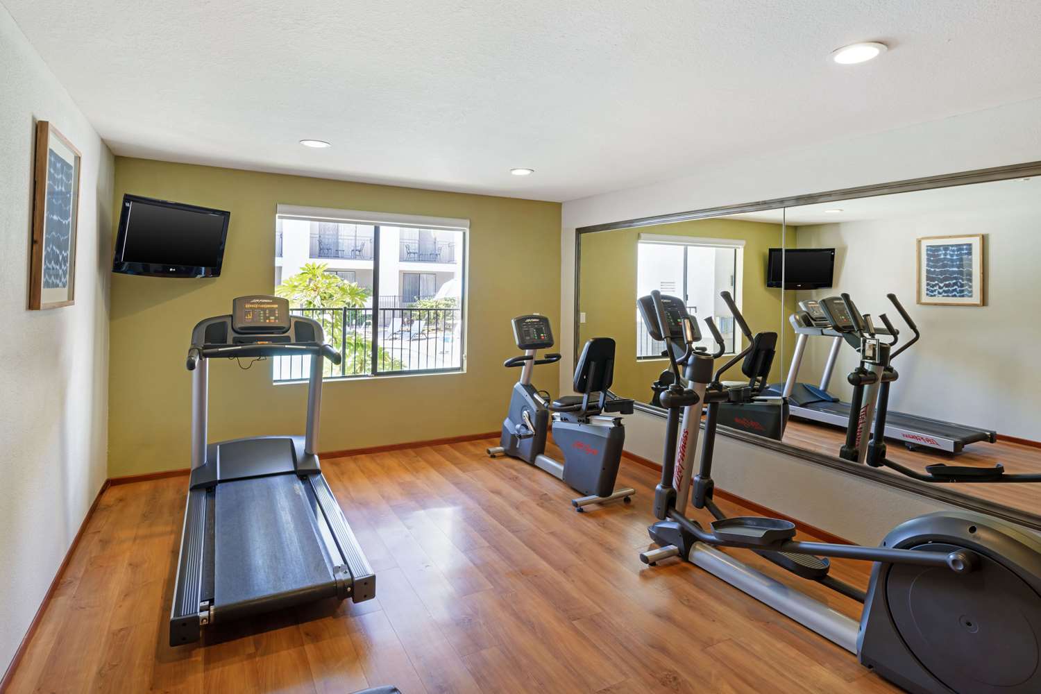 Best Western Posada Royale Hotel & Suites 22/50