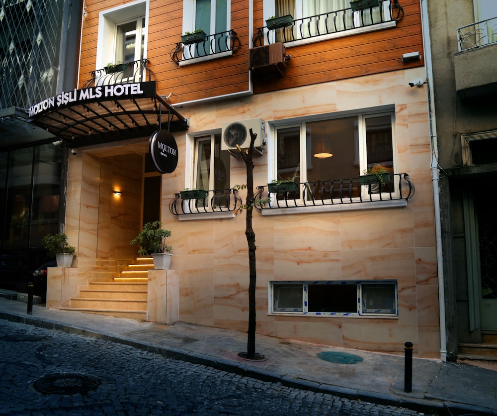 Sisli MLS Hotel 2/54