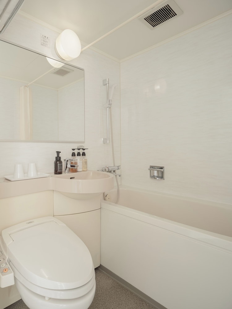 Hotel Mid In Meguro-Ekimae 69/71