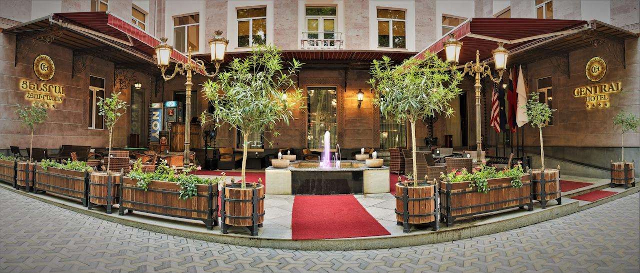Central Hotel Yerevan 67/71