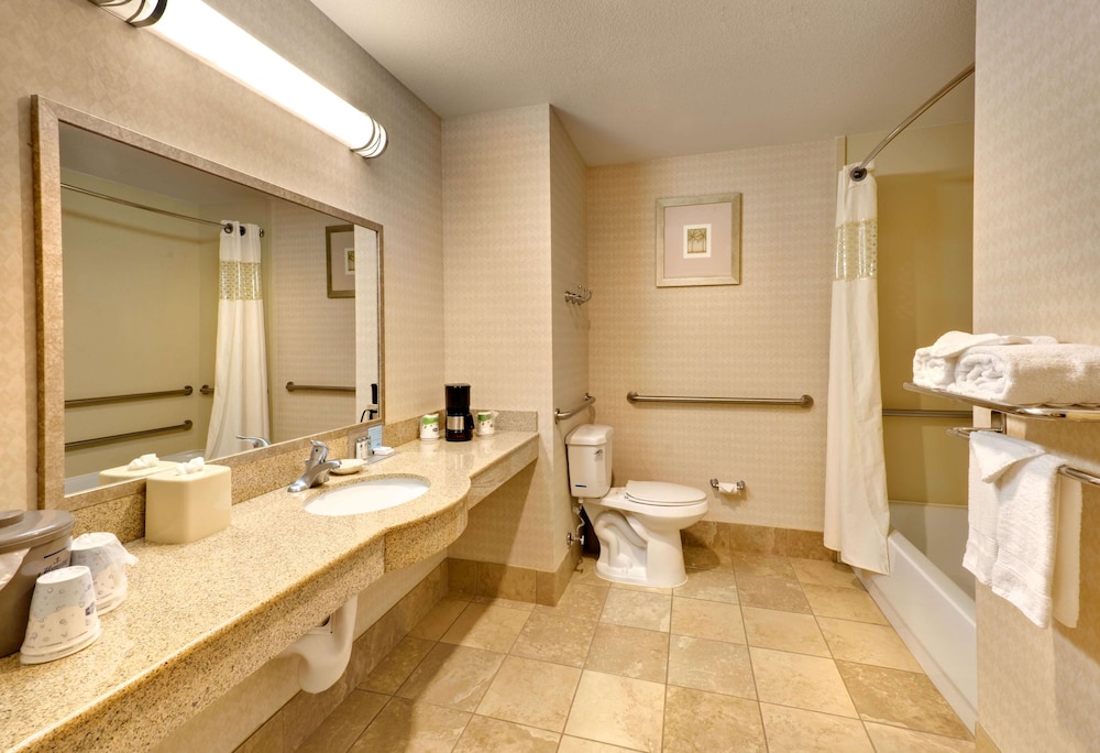 Hampton Inn Suites Reno Nv 12/29