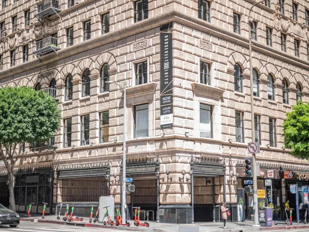 The O Hotel, Trademark Collection by Wyndham photo4