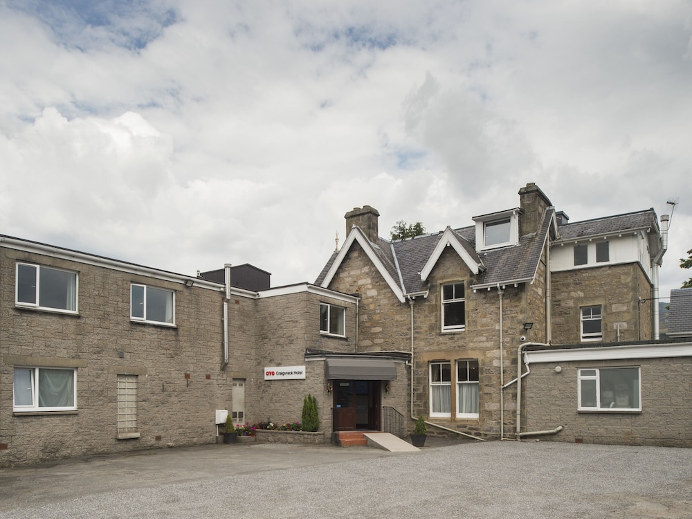 Oyo Craigvrack Hotel And Restaurant Ex Craigvrack 56/62