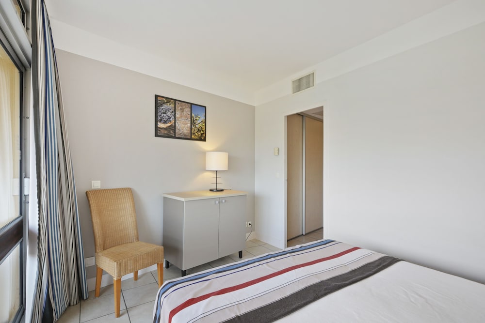 Residence Pierre And Vacances Heliotel Marine 12/50