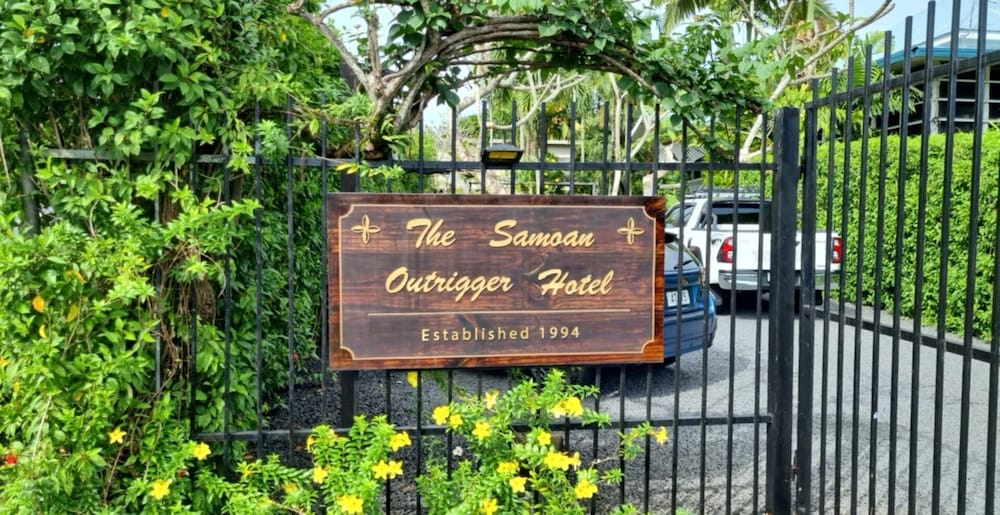 The Samoan Outrigger Hotel 5/50
