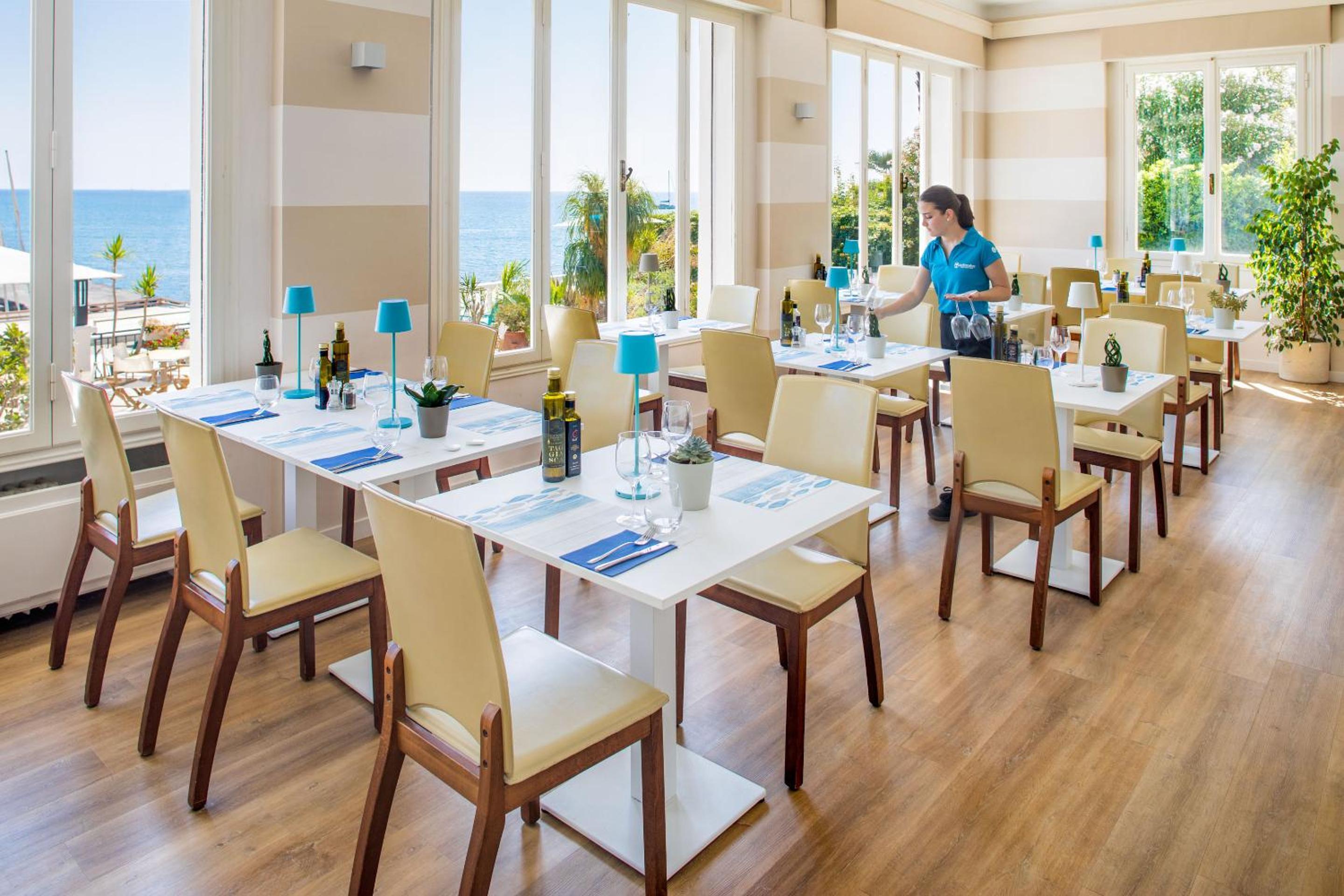 Hotel Golfo E Palme 33/50