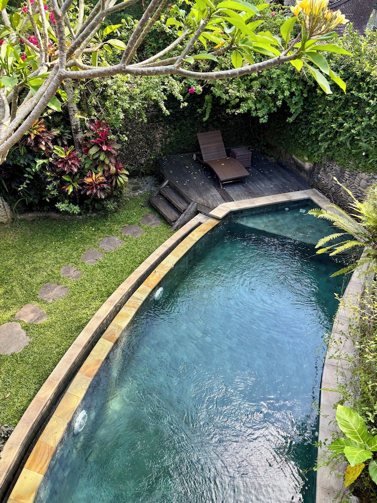 Bali Bohemia 75/77