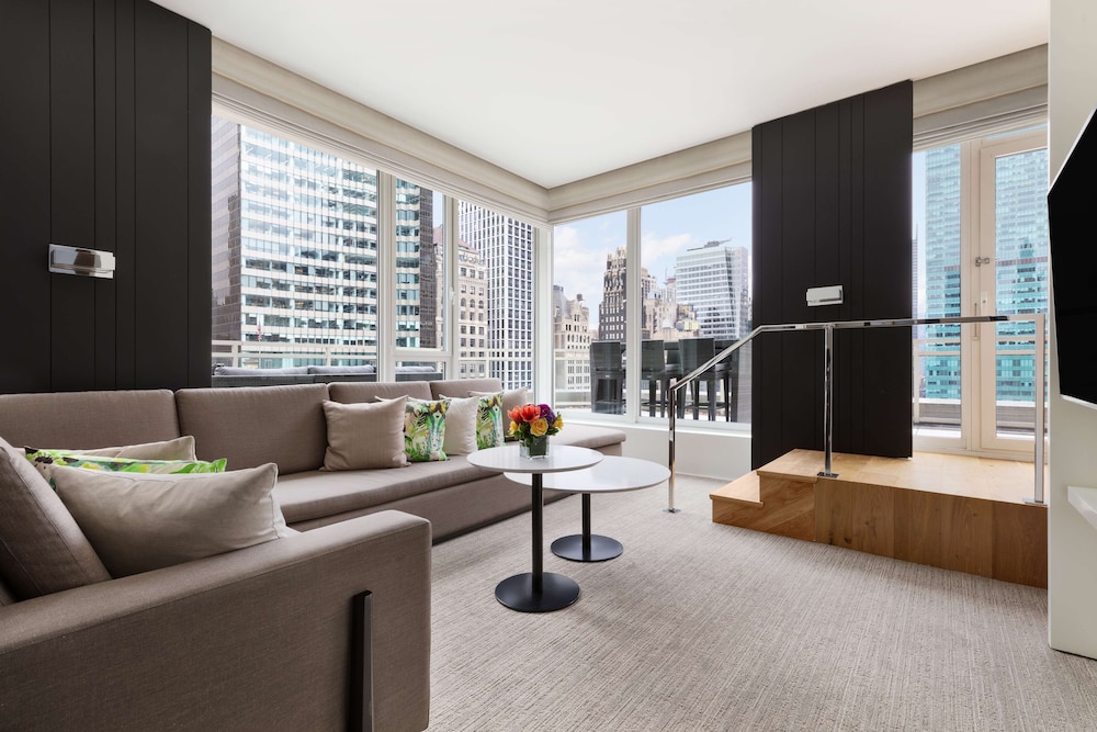 Andaz 5th Avenue 52/67