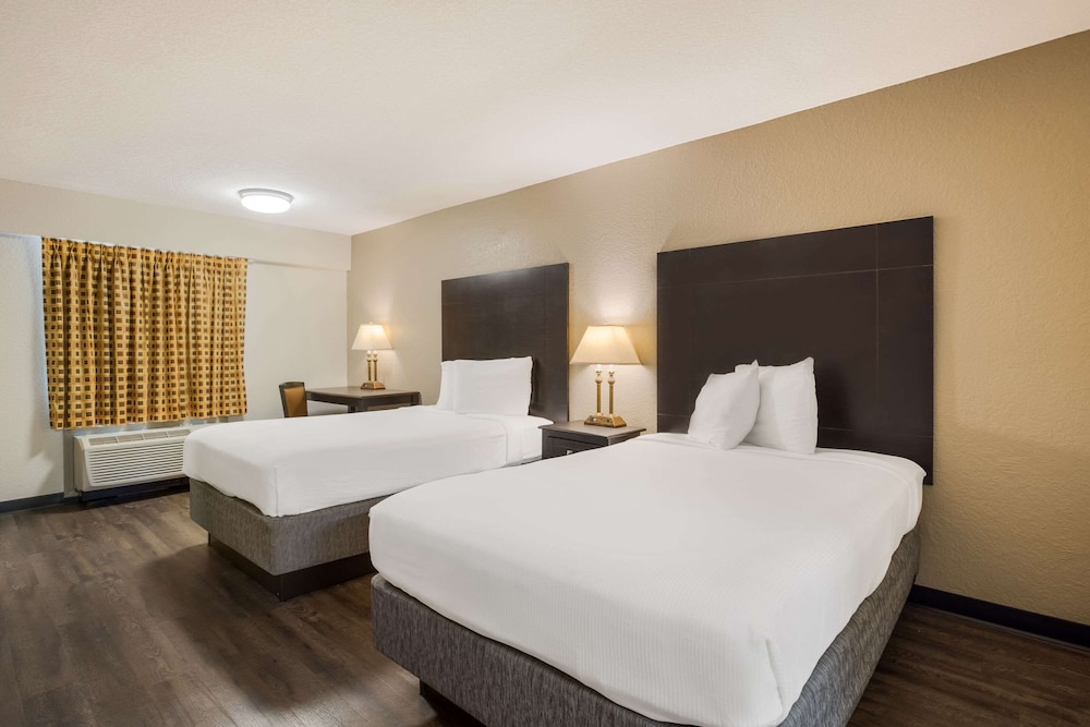Econo Lodge Vidalia, GA 23/50