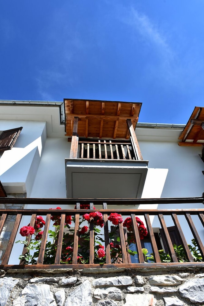 Pelion Resort 3/78