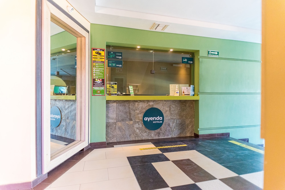 Hotel Ayenda 56 Avenue Plaza 1322 5/28