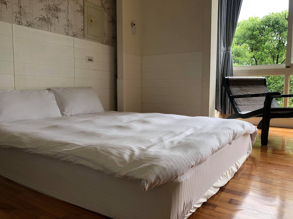 Sanyi Happiness B&B 11/70