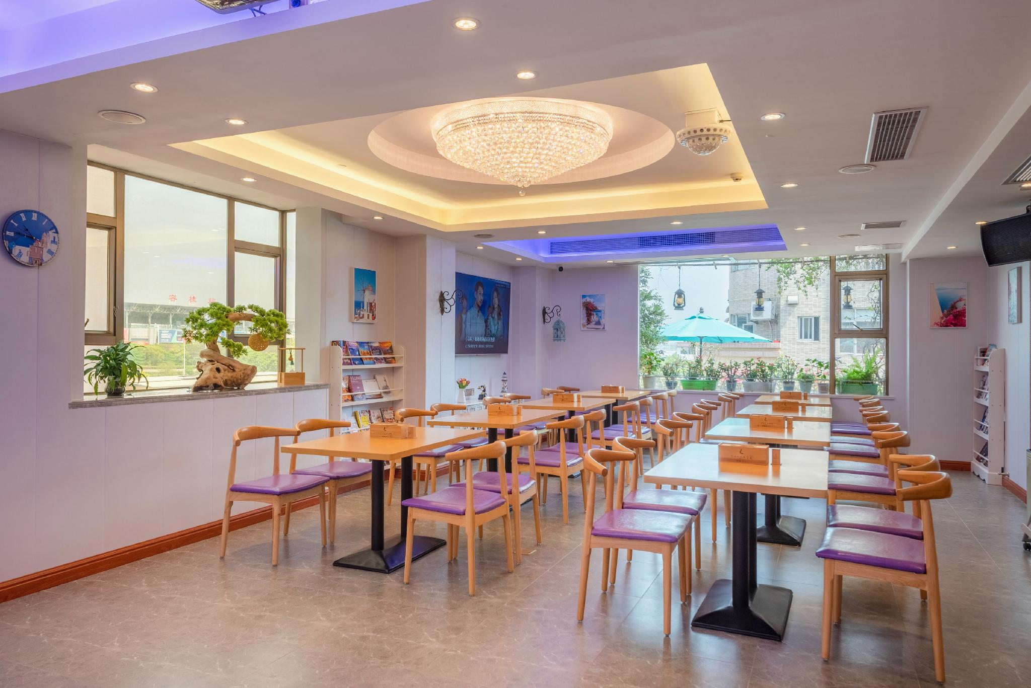 Lavande Hotel (Foshan Shunde Ronggui Light Rail Station) 18/23
