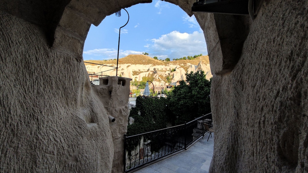 Dervish Cave House 41/50