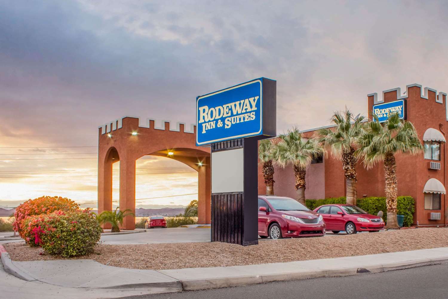 Rodeway Inn & Suites Lake Havasu City 2/26