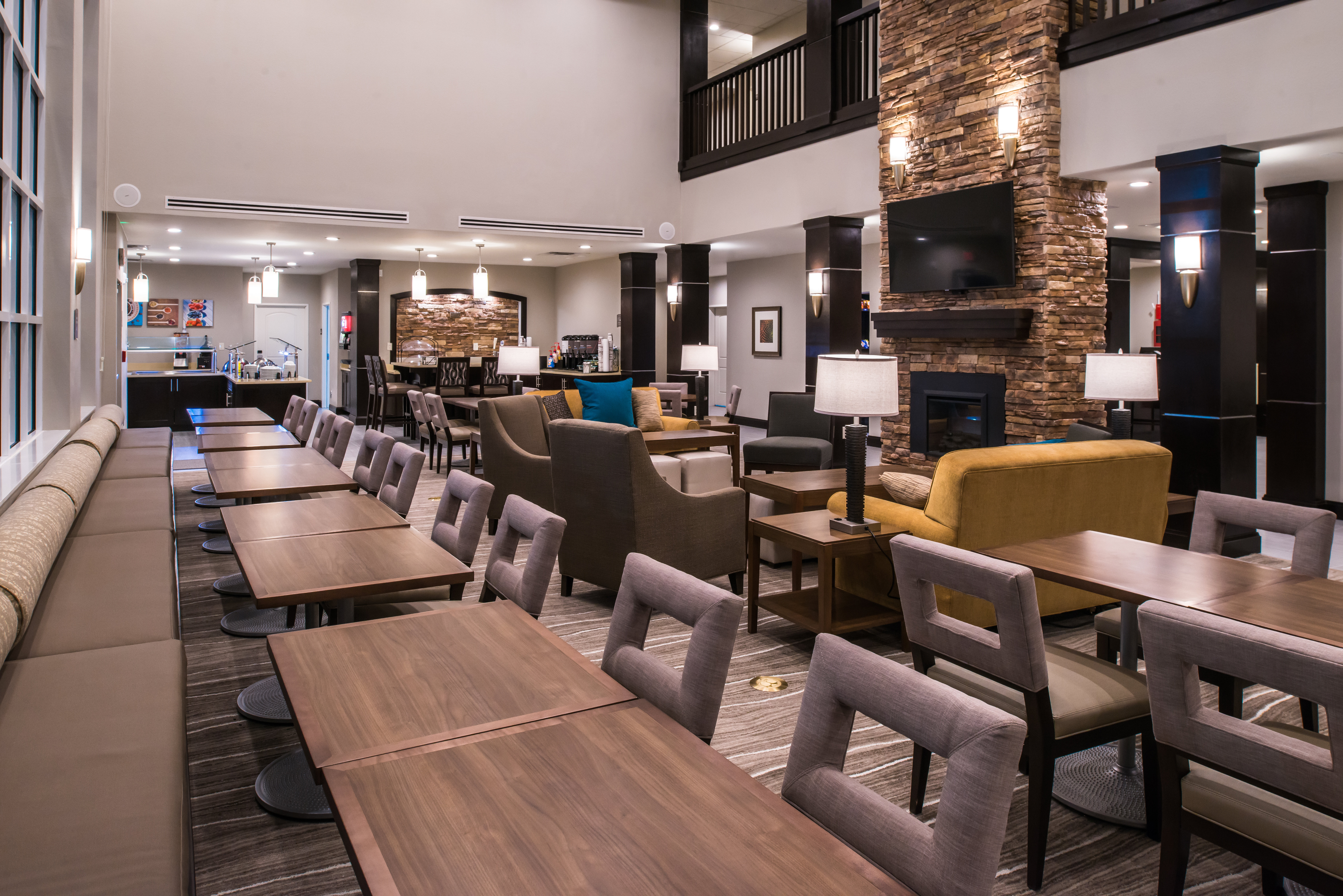 Staybridge Suites Pecos 40/56