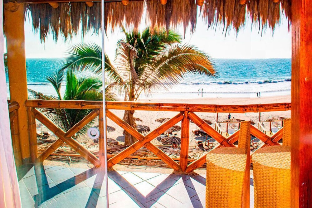Hotel Costa Blanca de Mancora 28/50