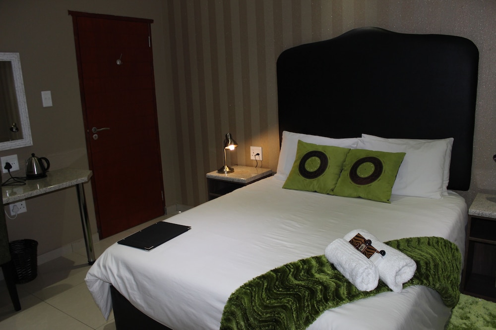 Big Five Guest House - Mthatha 7/22