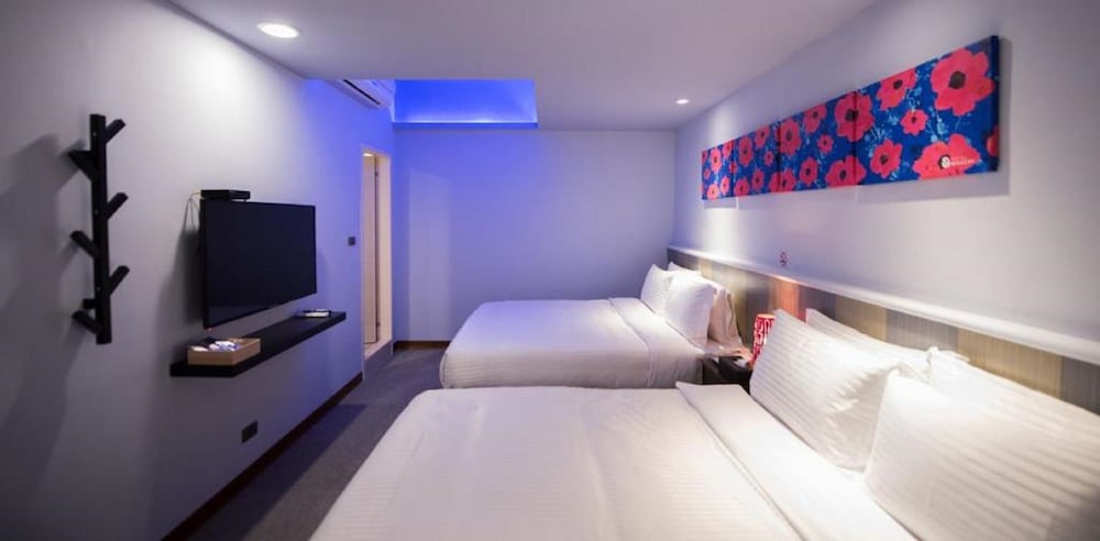 Macchi Hotel 15/38