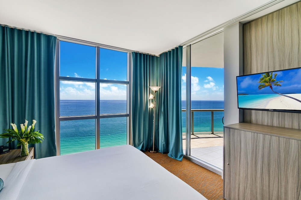 Marenas Beach Resort 25/71