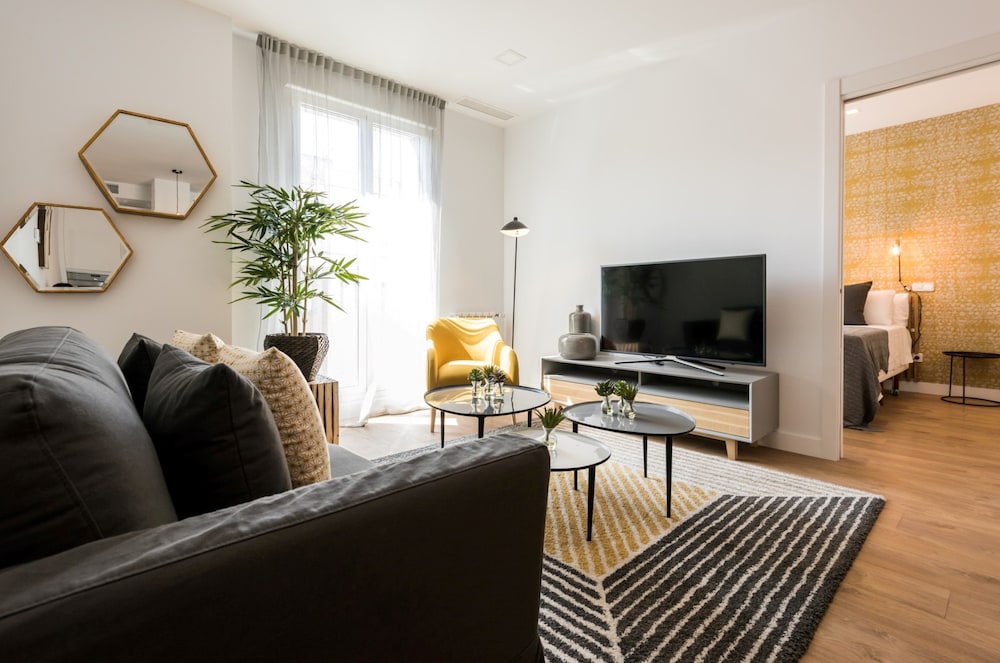 Apartment Plaza Espana Skyline By Be Mate 38/74