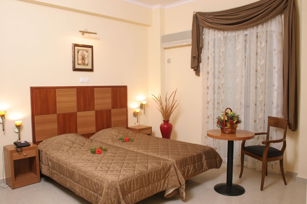 Ionis Art Hotel 9/51