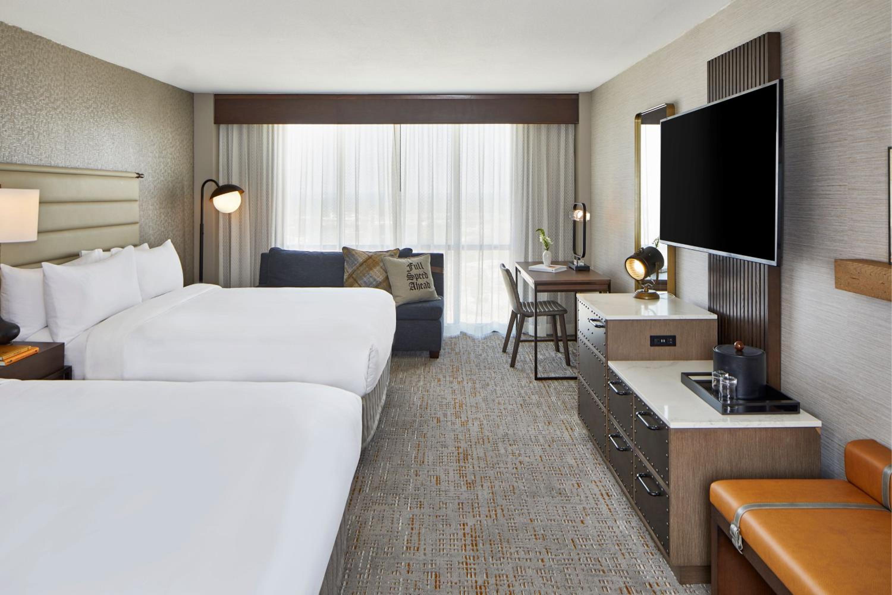 Room, 2 Queen Beds, Club Floor