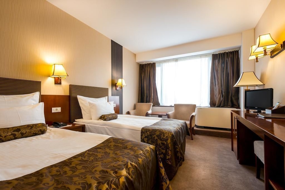 STANDARD, TWIN BEDS