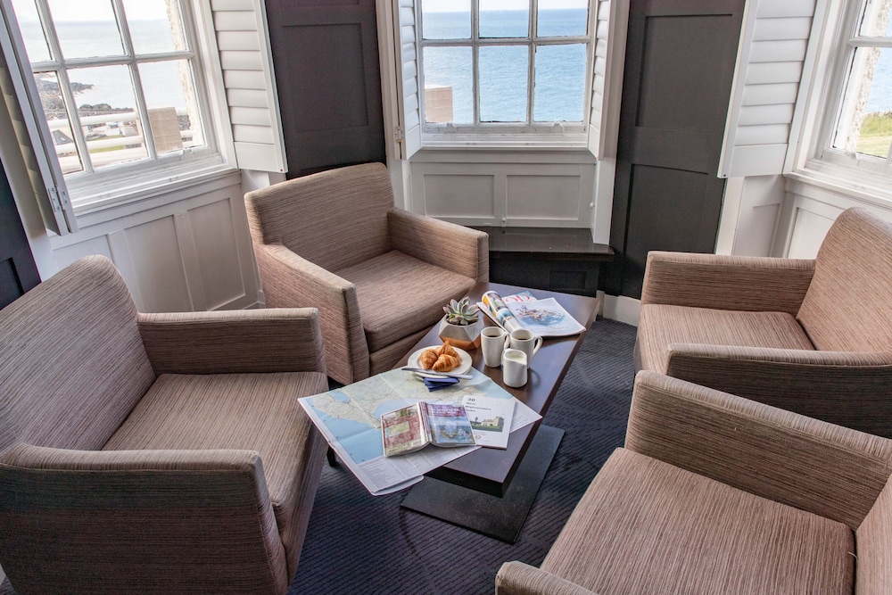 Portpatrick Hotel 55/72