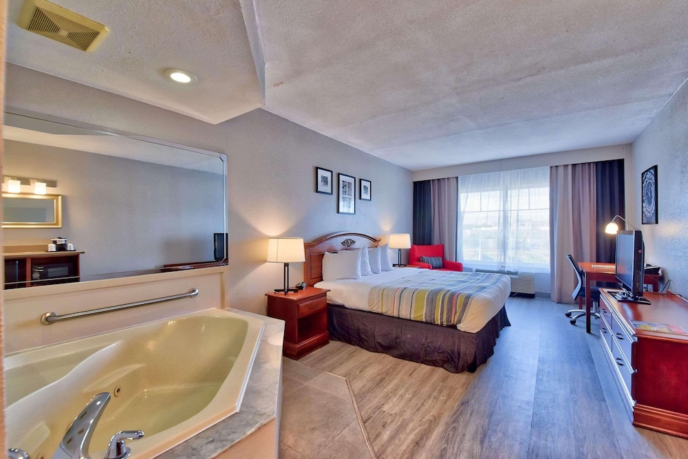 Country Inn & Suites by Radisson, Ocala Southwest 25/62