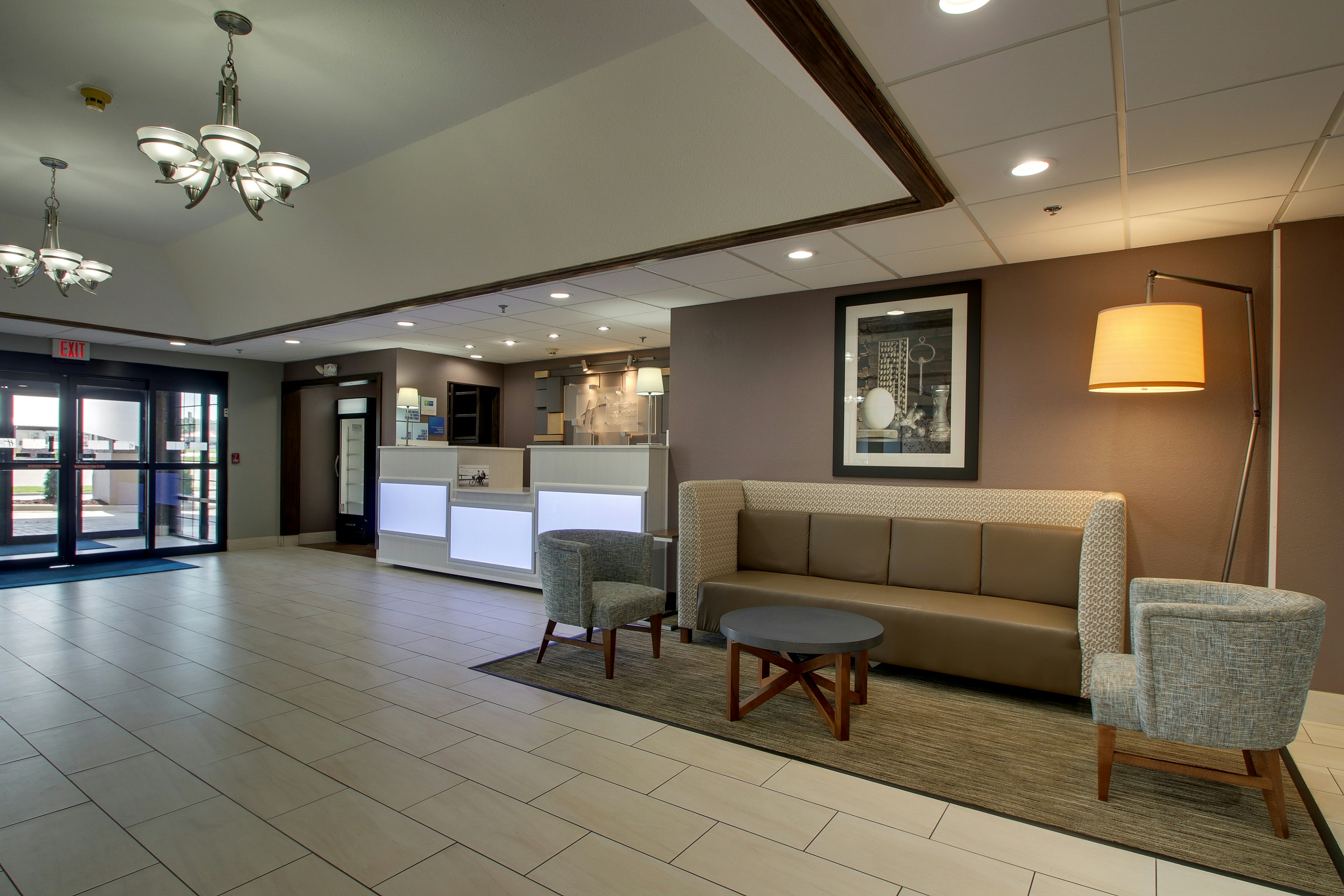 Holiday Inn Express Suites Lebanon 34/57