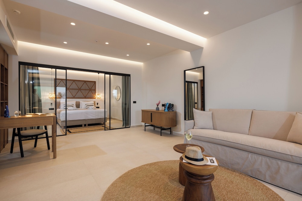 Deos Luxury Suites 27/50