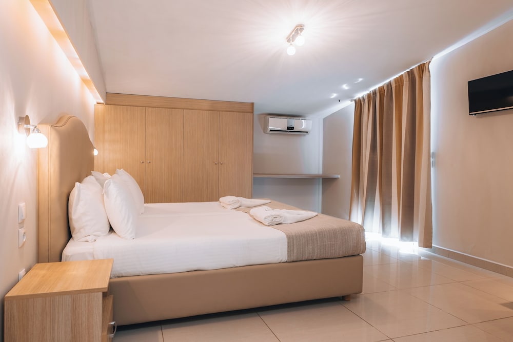 Porto Planos Beach Hotel 11/50