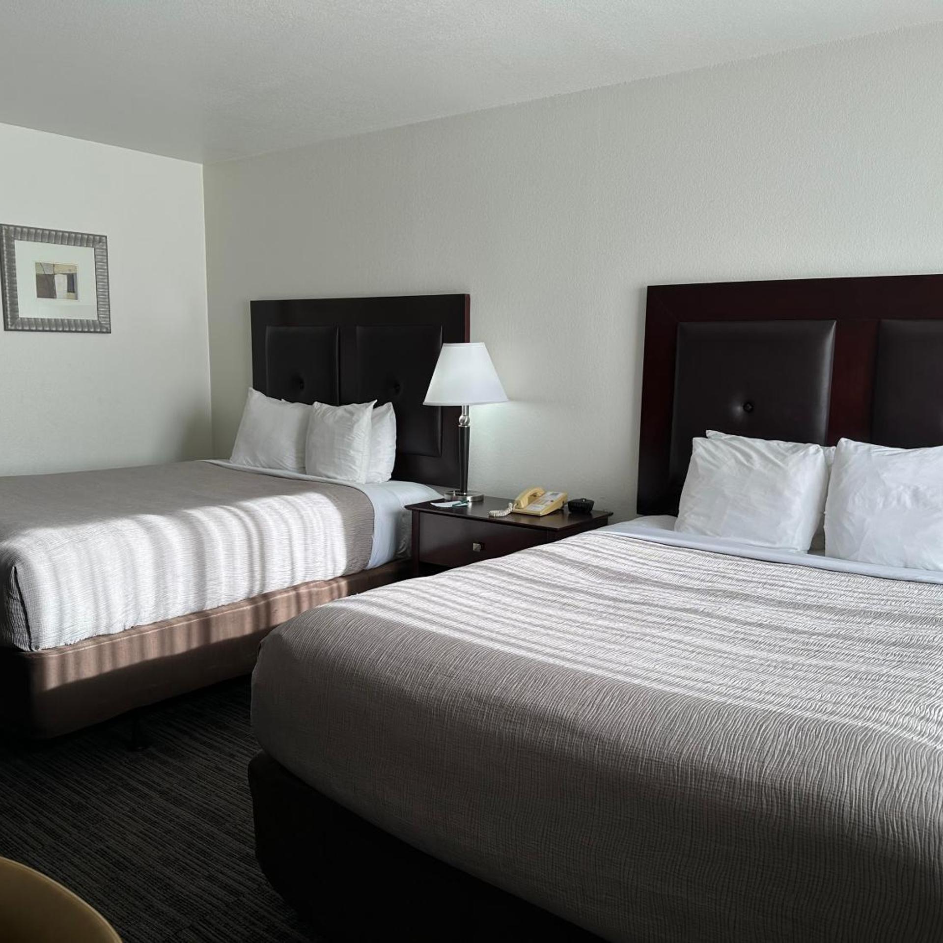 غرفة، Quality Inn & Suites Everett, WA 3/7