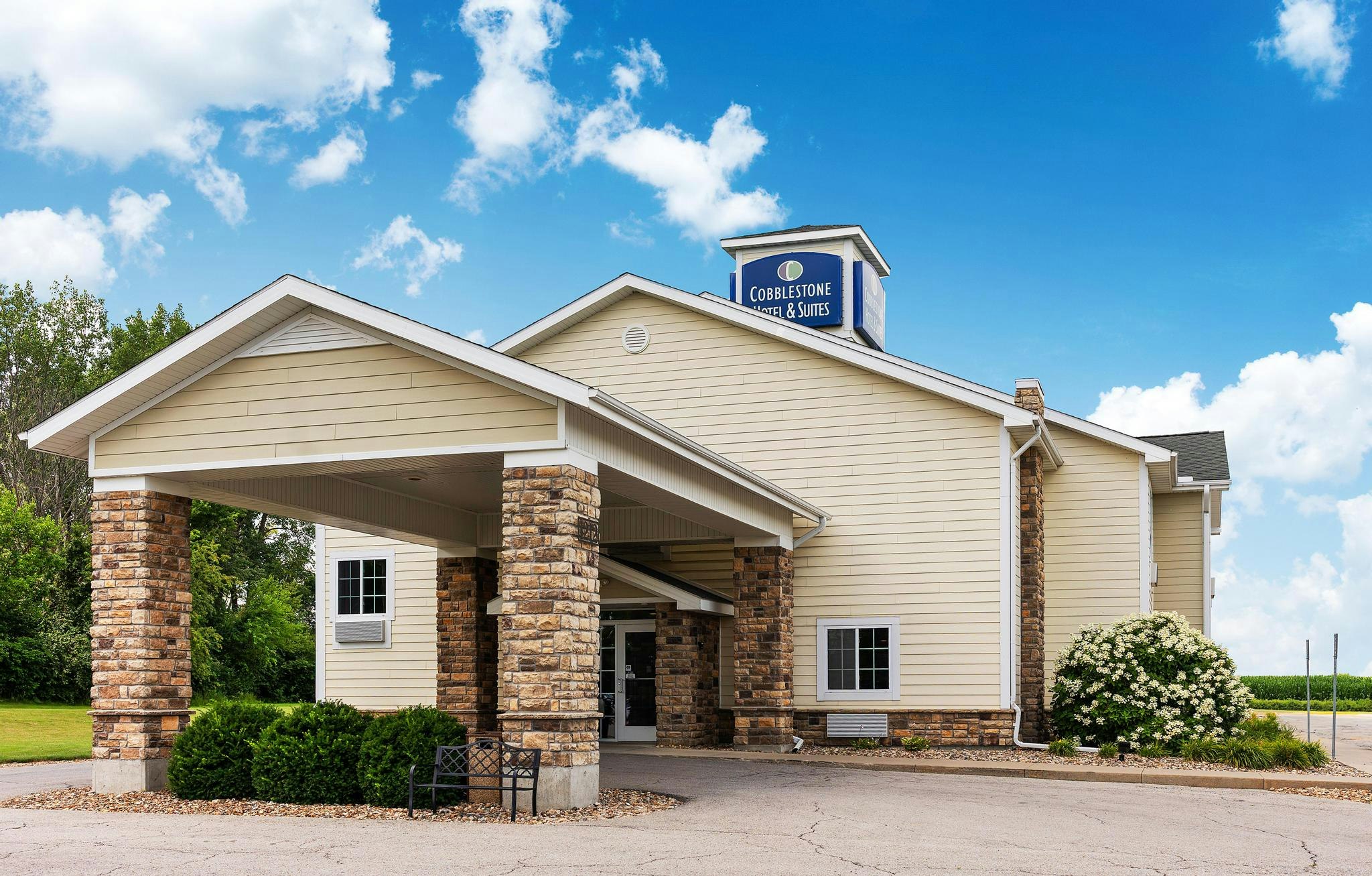 Cobblestone Hotel Knoxville 5/56