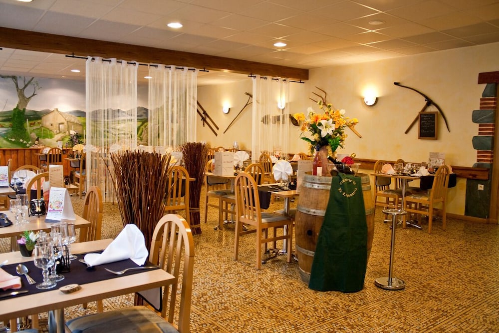 Hostellerie du Cantal 10/15