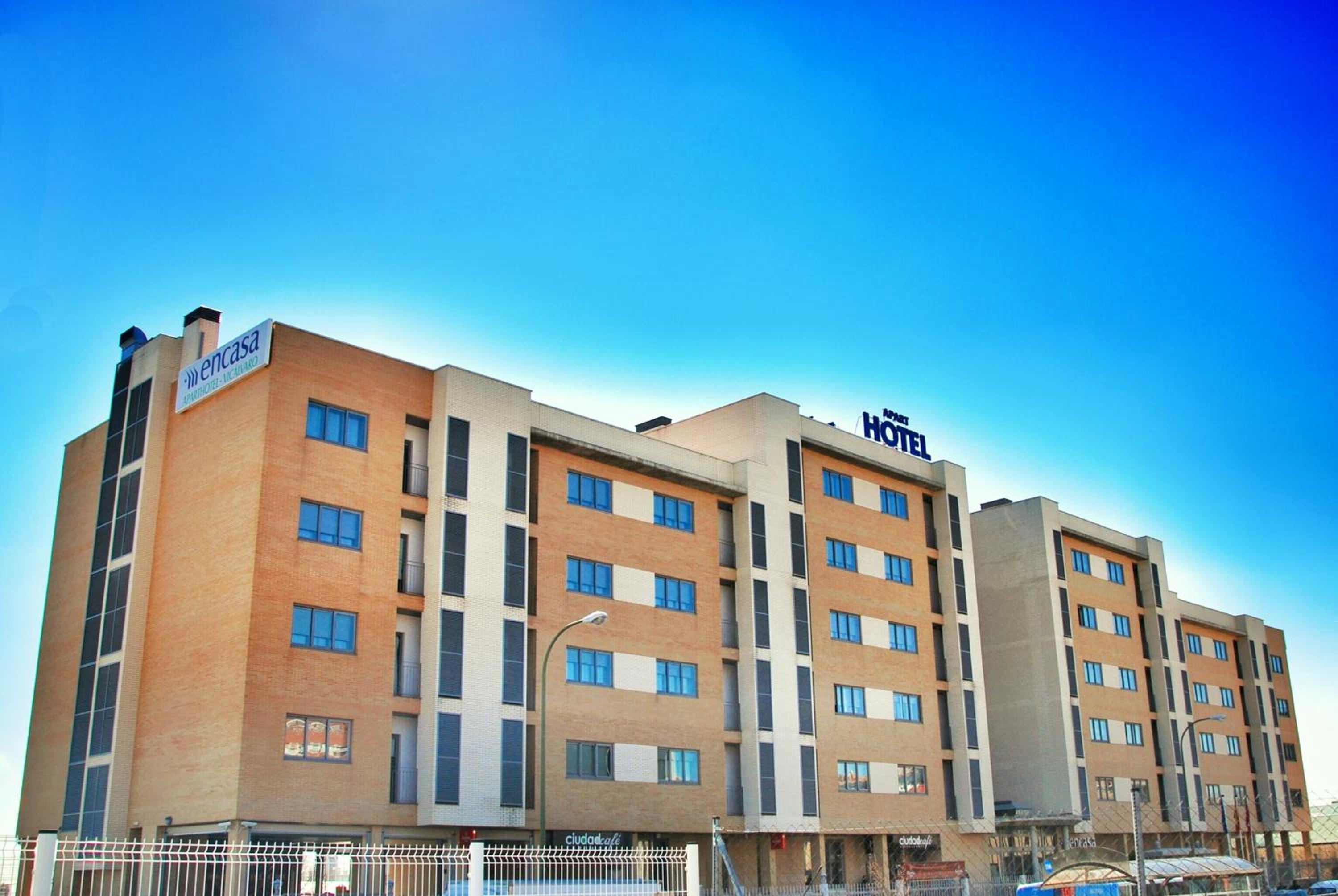Aparthotel Encasa 3/44