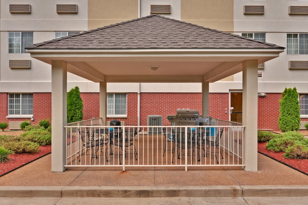Candlewood Suites Olive Branch 7/27