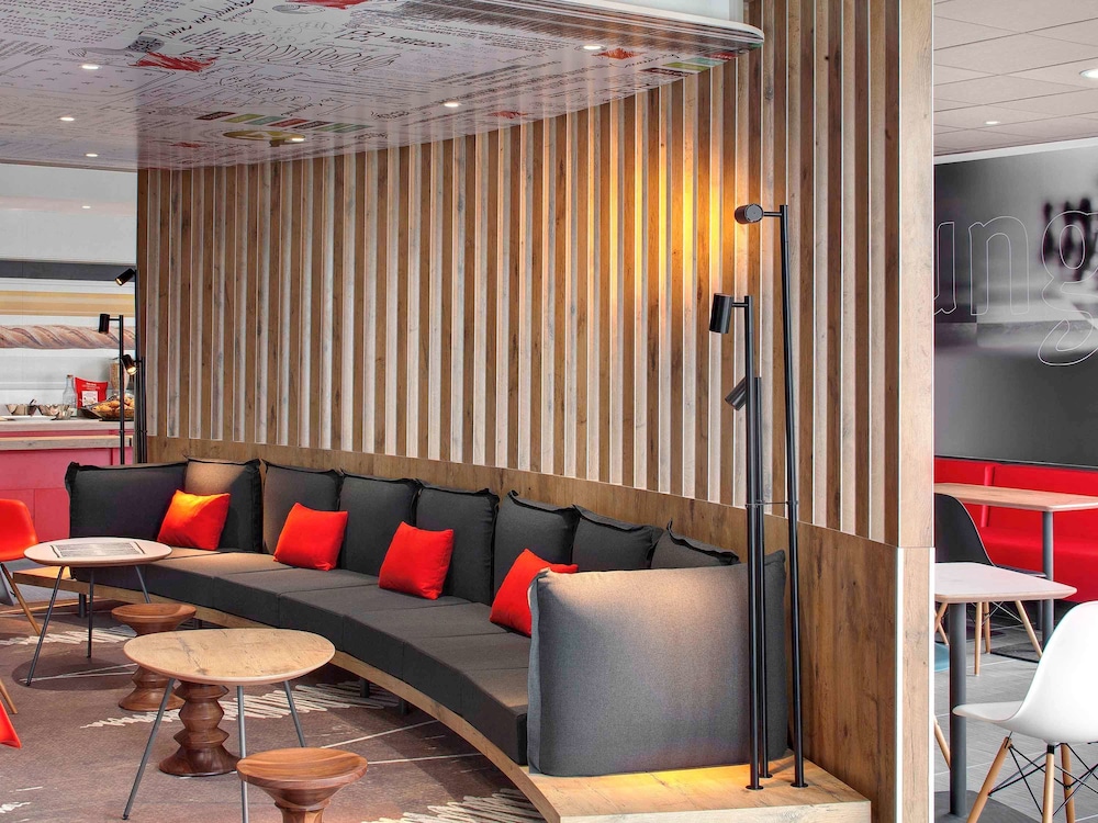 Ibis Clermont Ferrand Nord Riom 29/45