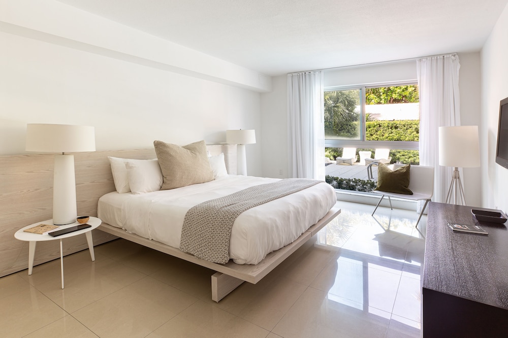 Beach Haus Bal Harbour 15/76