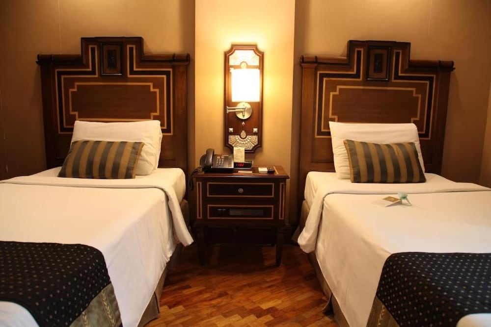 Herald Suites Polaris 23/49
