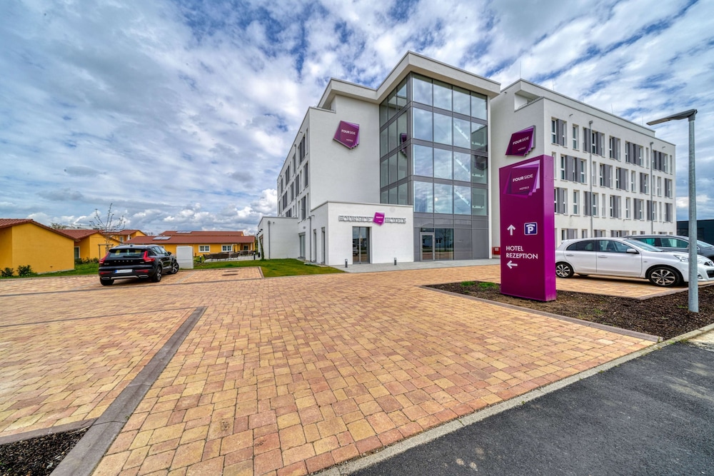 FourSide Hotel Ringsheim 42/50