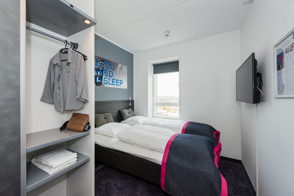 CABINN Copenhagen 7/71