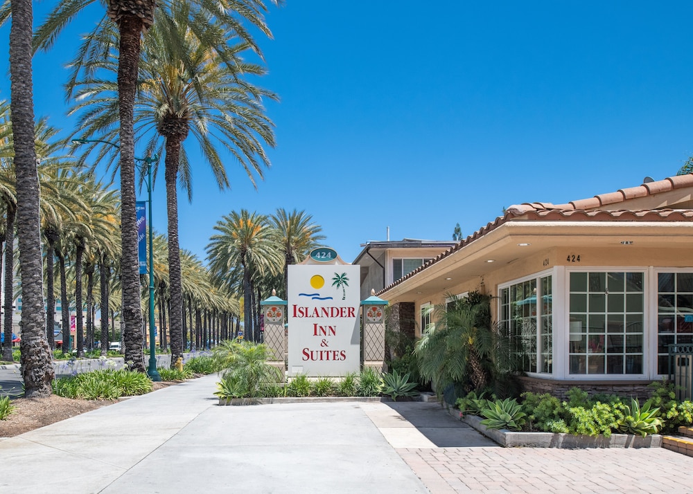 Anaheim Islander Inn And Suites 5/58