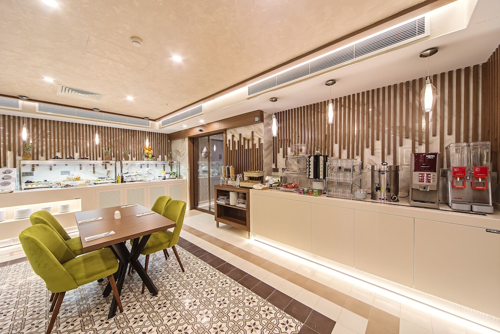 Mukarnas Taksim Hotel 59/68