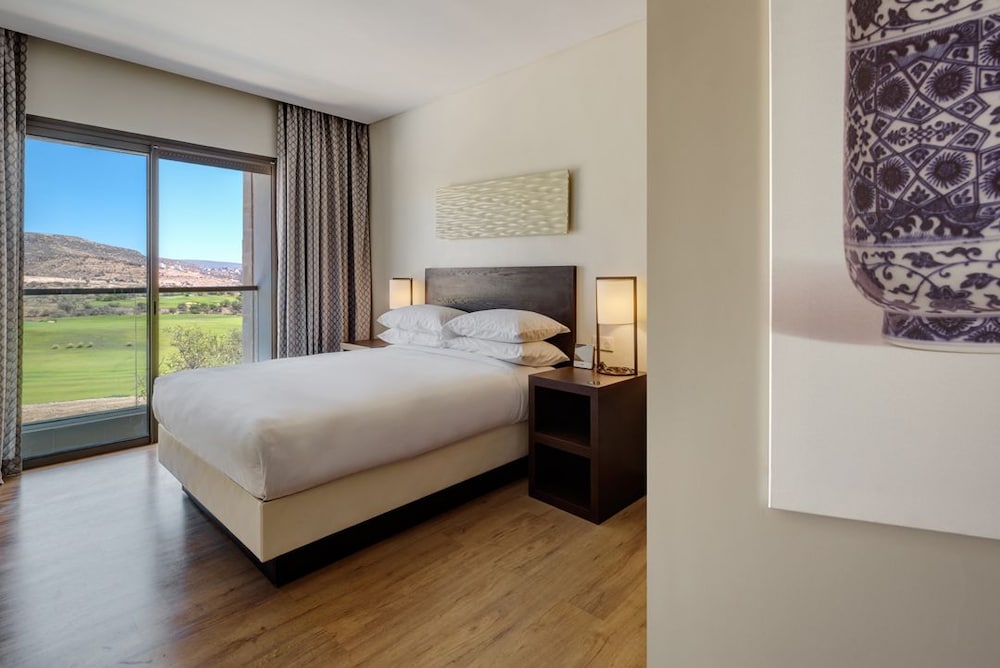 Hyatt Place Taghazout Bay 27/84