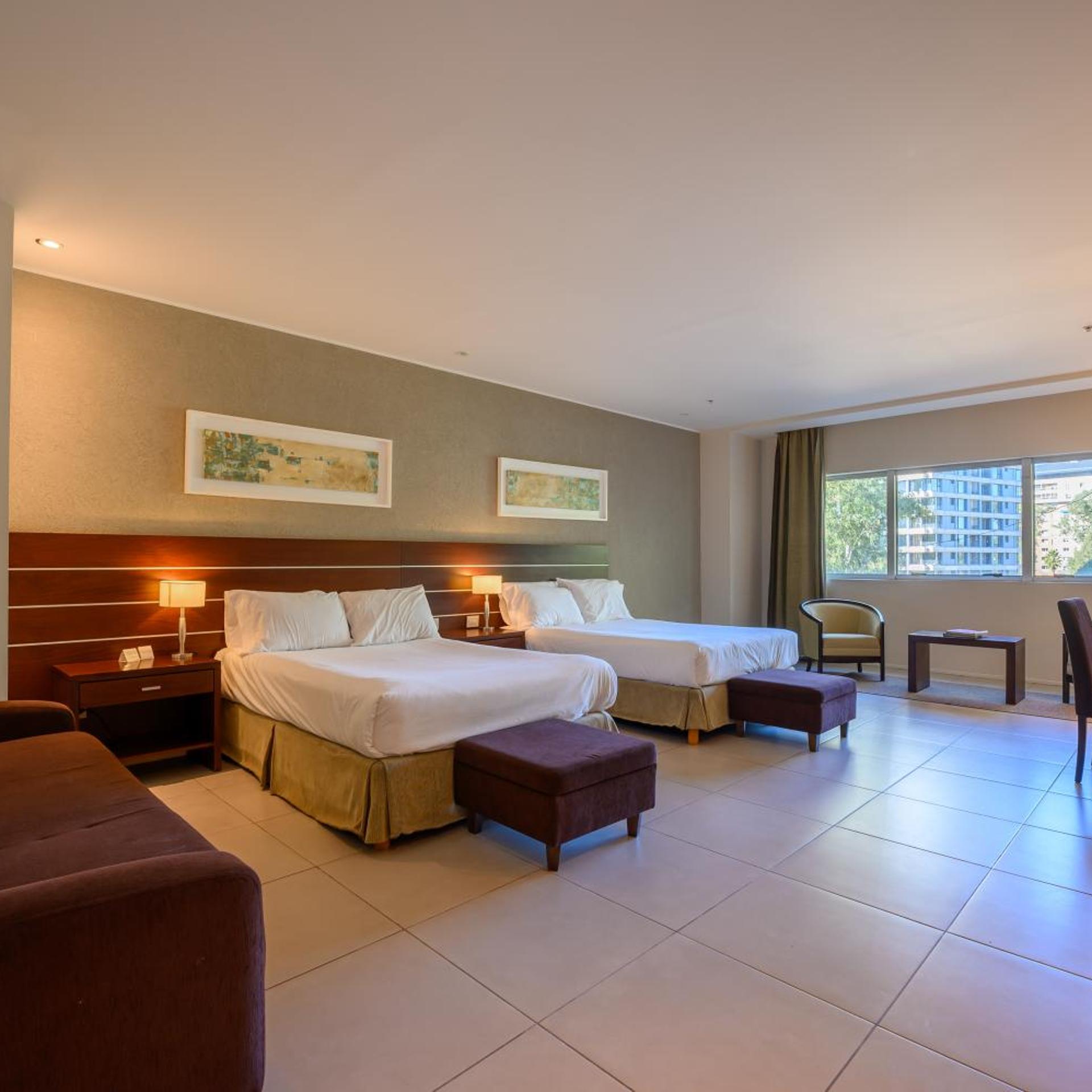 Orfeo Suites Hotel 17/50